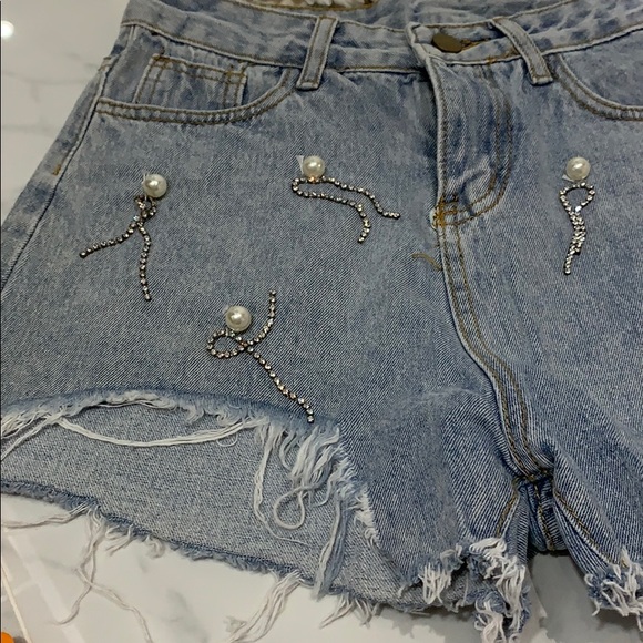 Jean short - Picture 2 of 5